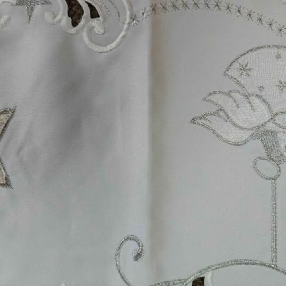 Tablecloth Christmas Large White Embroidered 68’ x 87’ Cutwork Angels & Stars - Picture 9 of 10